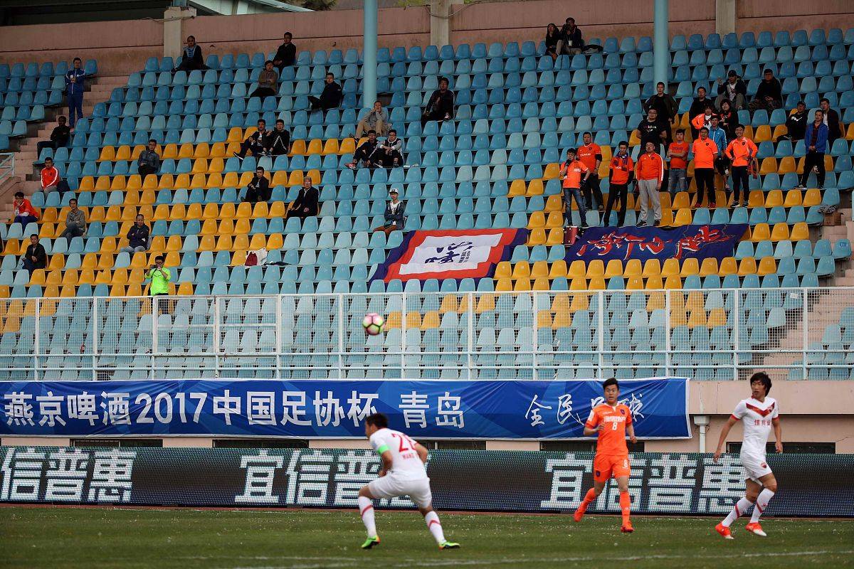 包含中超倒计时;新疆广汇清晨临场应变;细节引发关注;管理层满意;资深球员宣示担当的词条 包含中超倒计时;新疆广汇清晨临场应变;细节引发关注;管理层满意;资深球员宣示担当的词条